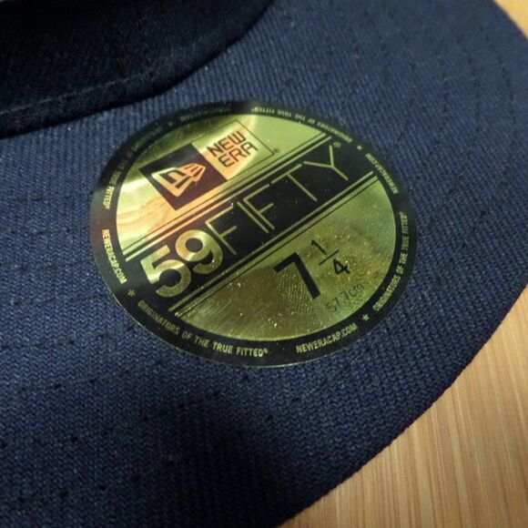 New Era USA flag 59Fifty Navy Blue fitted Hat Size 7 1/4 and 7 3/8 Cap - Picture 12 of 13